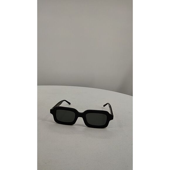 Quince Women Fiji Polarized Acetate Sunglasses Black With Grey Lens Standard - Picture 2 of 3